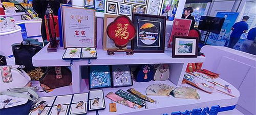 重質(zhì)量 謀創(chuàng)新 尋機遇 黑龍江消費品亮出高水平文化用品